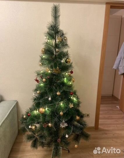 Ель искусственная