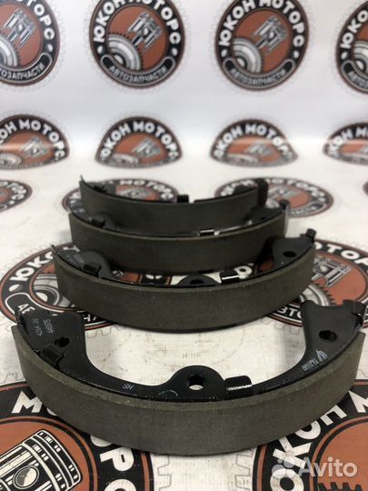 Колодки тормозные барабанные Infiniti FX/ Nissan