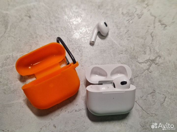 Беспроводные наушники apple airpods