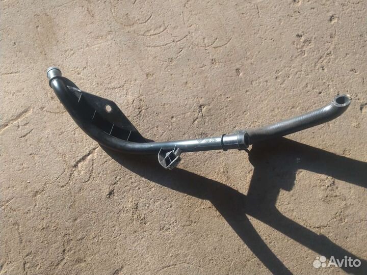 Трубка охлаждения Skoda Octavia A5 Golf 5