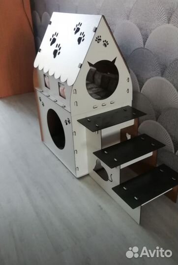 Домик для кошек, кроликов и собак мелких пород