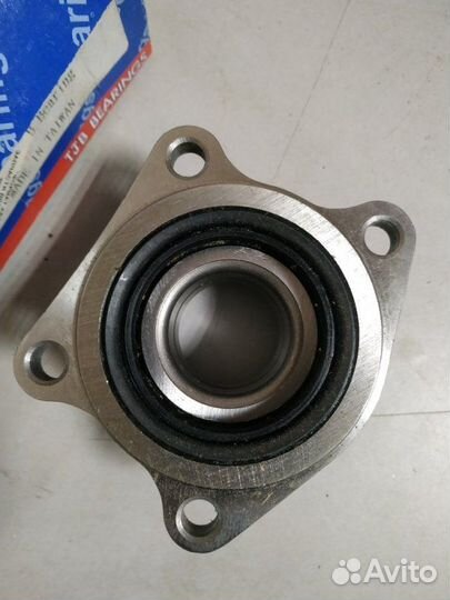 Ступица задняя Toyota Picnic 1996-2001