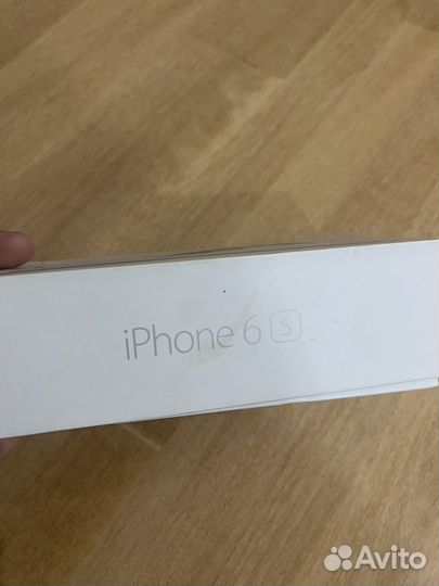 Коробка от iPhone 6s