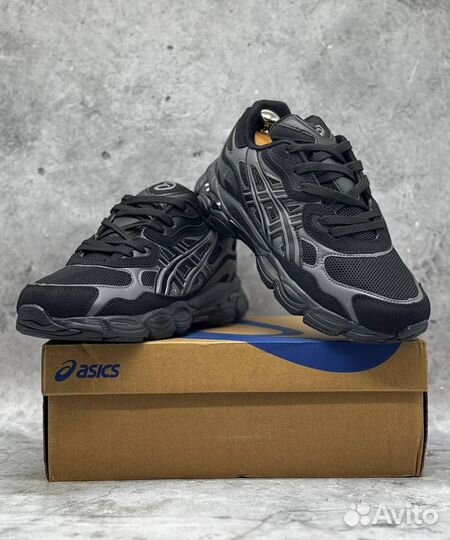 Кроссовки Asics Urbancore