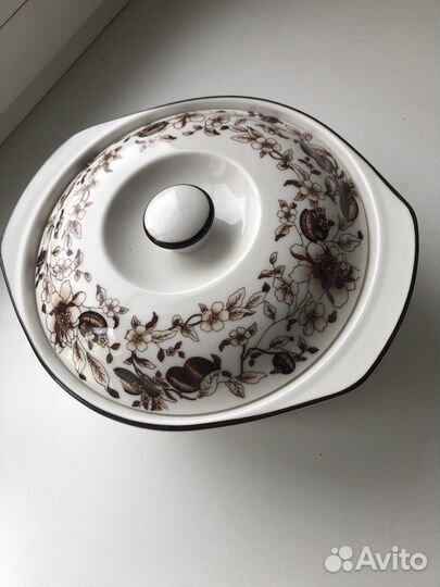 Утятница овальная с крышкой Borcam 2л