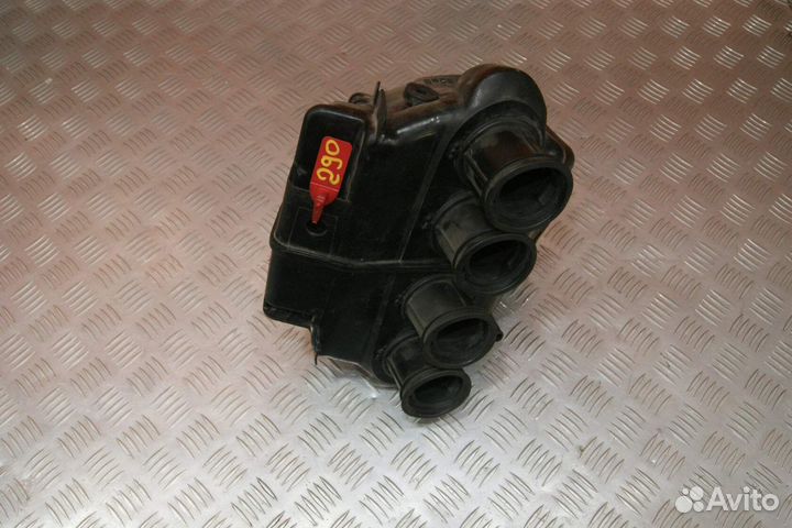 Корпус воздушного фильтра Suzuki Bandit 250V, GJ77