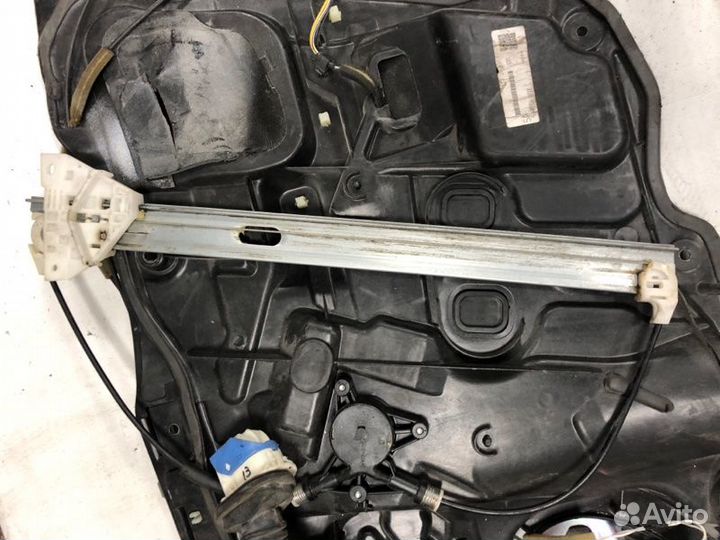 Панель двери передний левый Mazda Mazda3 BK L3VE