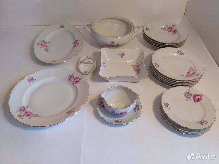 Чайный фарфоровый сервиз 