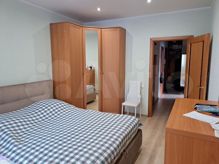 2-к. квартира, 70 м², 1/7 эт.