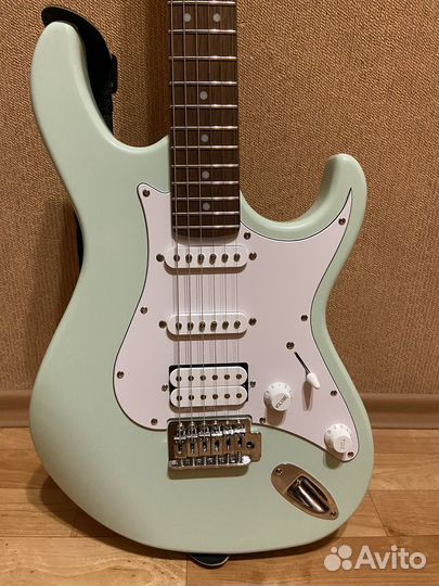 Электрогитара Cort g110 + комбик Cort CM15R