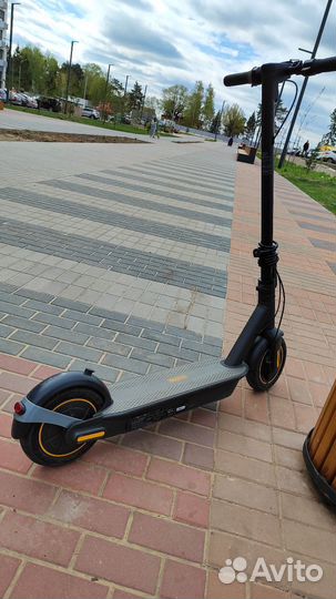 Электросамокат Segway Ninebot max g30