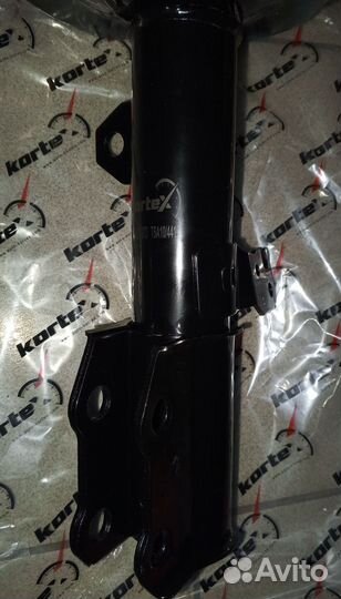 Стойки амортизаторы передние Lifan Solano Ю. Корея