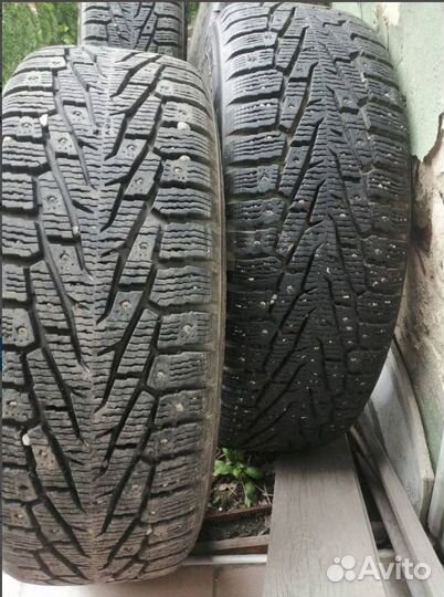 Nokian Tyres Hakkapeliitta 7 SUV 235/65 R17 108