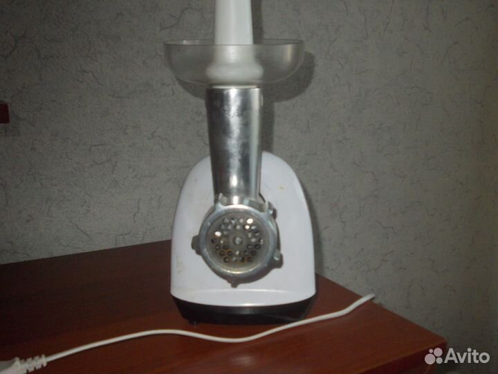 Мясорубка электрическая на запчасти