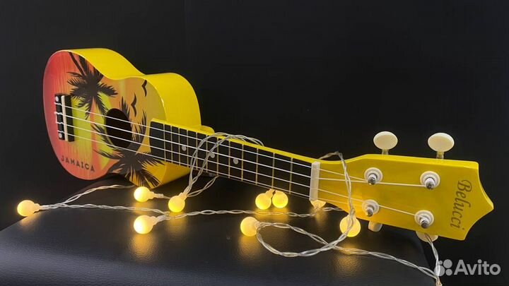 Укулеле (Гавайская гитара) jamaica