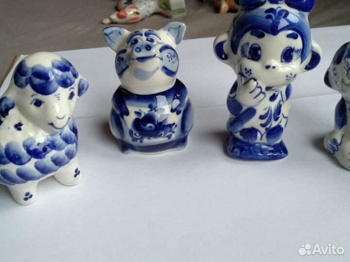 Фигурки гжель