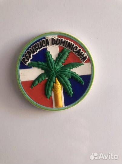 Магниты на холодильник