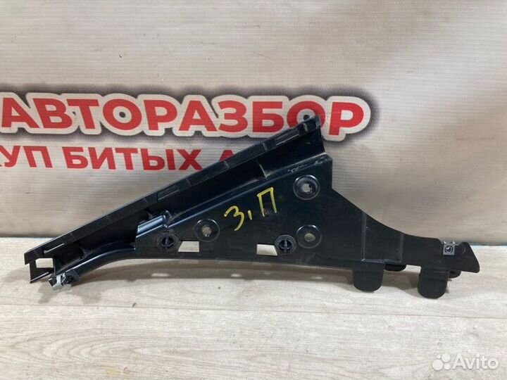 Направляющая стекла двери задняя правая LADA Xray