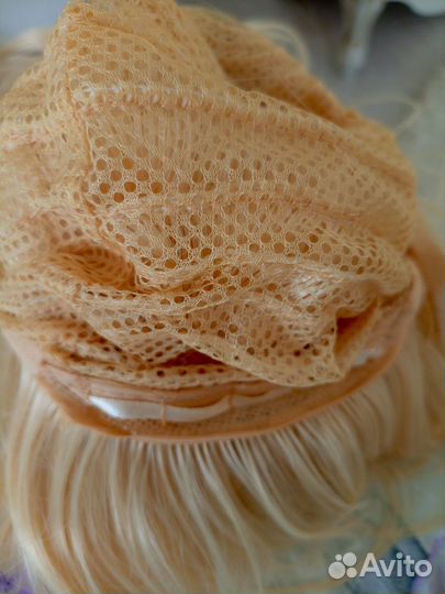 Парик блондинка