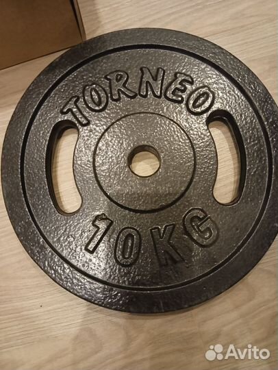 Скамья для жима со стойкой и штангой бу