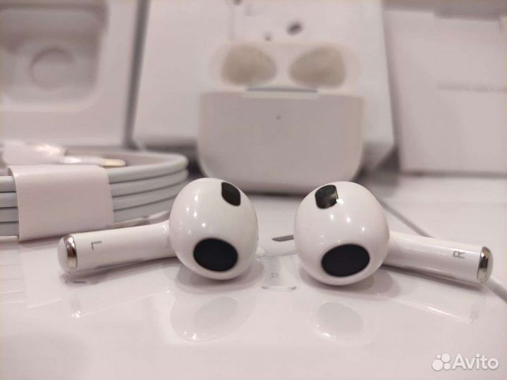 AirPods 3 топовая версия, 1400 отзывов в профиле