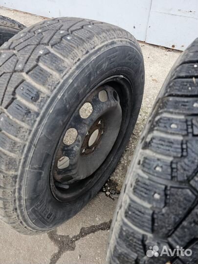 Pirelli Ice Zero 195/65 R15