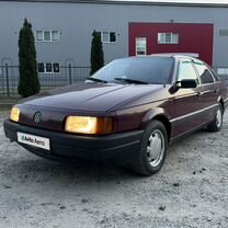 Volkswagen Passat 1.6 MT, 1990, 359 000 км, с пробегом, цена 235 000 руб.