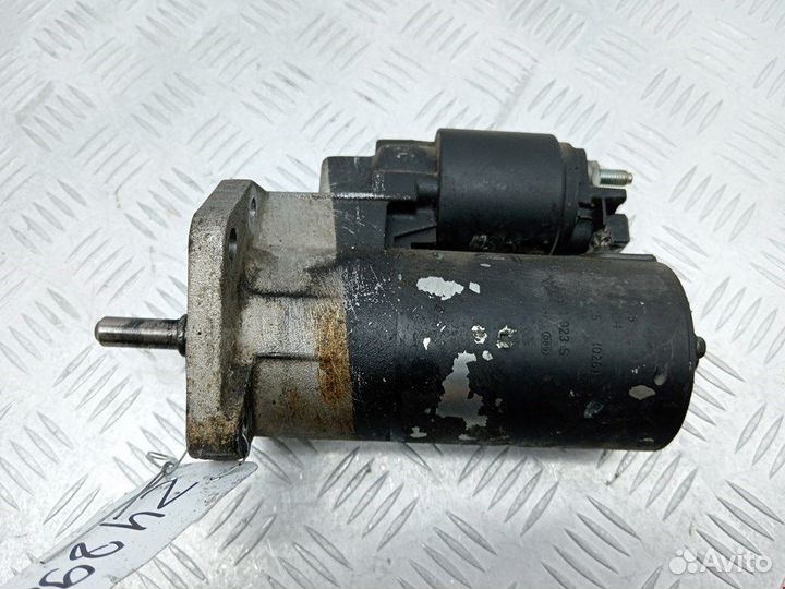 Стартер для Volkswagen Passat 5 036911023S