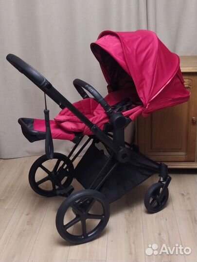 Коляска 2в1 Cybex Priam lll, красная, true red