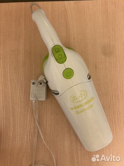 Ручной пылесос black+decker V2401