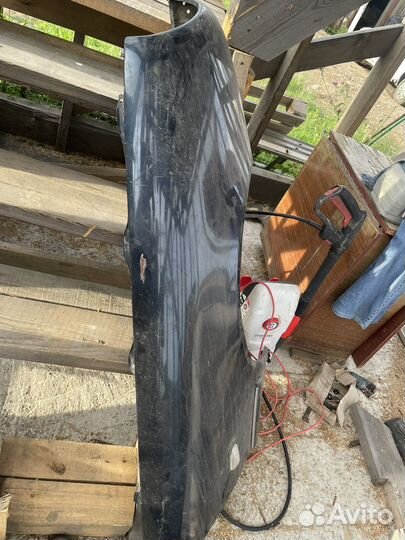 Крыло переднее правое mercedes w210