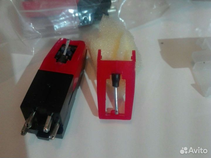 Головка звукоснимателя.игла для винила