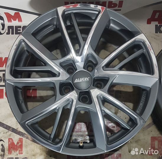 Диски литые Alutec Germany r17; 5x108; цо 70