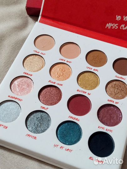 Палетки теней для век