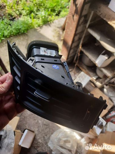 Воздуховод левый