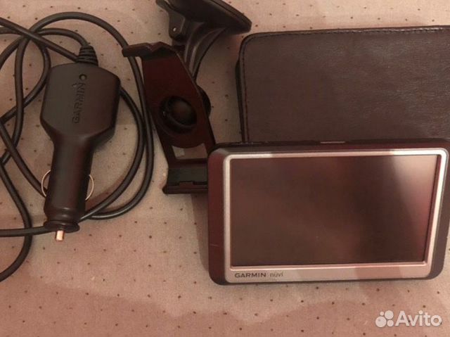 Навигатор автомобильный Garmin Nüvi