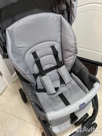 Прогулочная коляска chicco