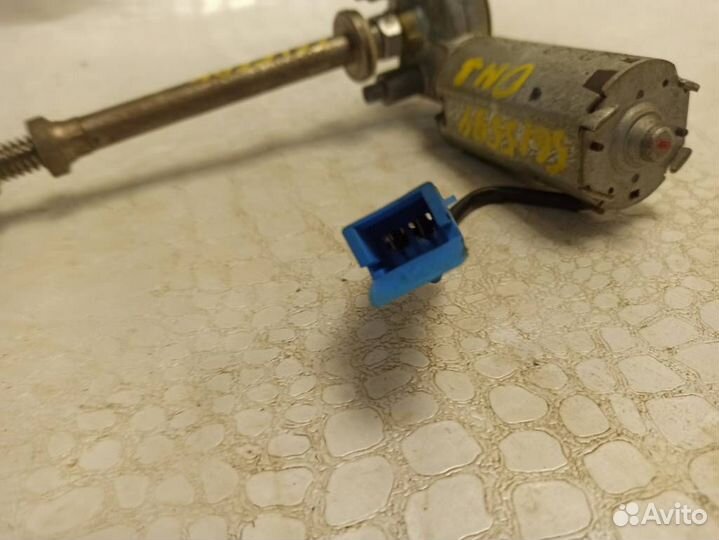 Моторчик сиденья Опель