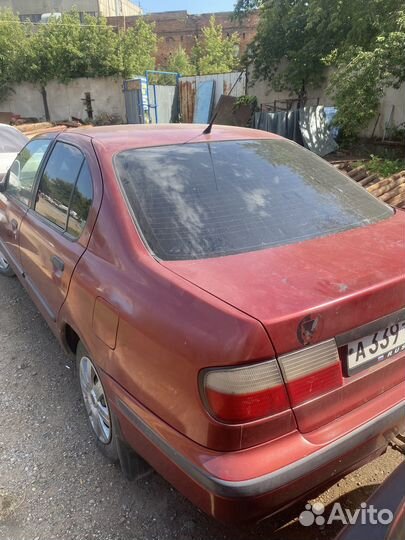 В разборе nissan primera p10