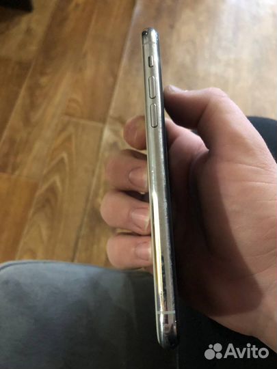 iPhone 11 Pro, 64 ГБ