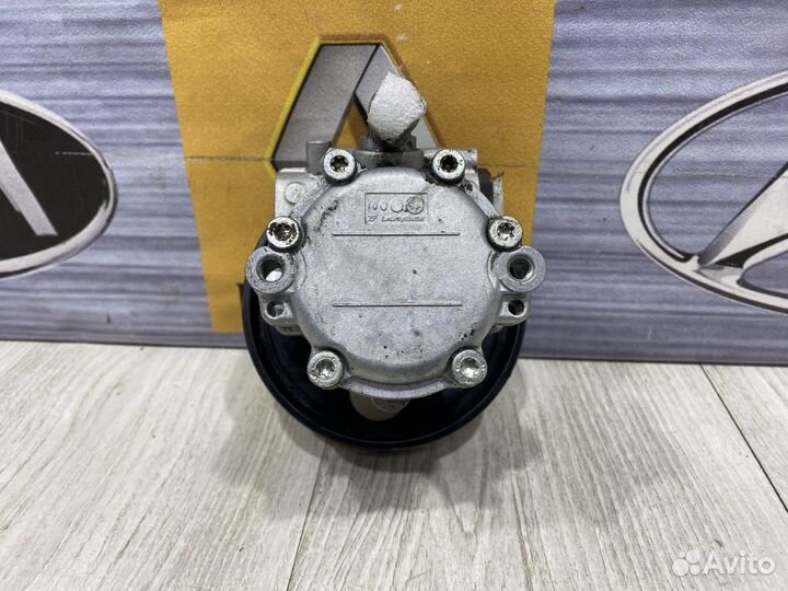 Насос гур гидроусилителя руля Renault duster