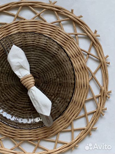 Сервировочная салфетка