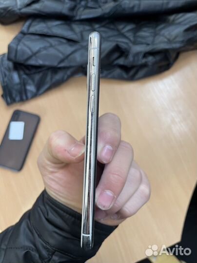 iPhone, 4 ГБ