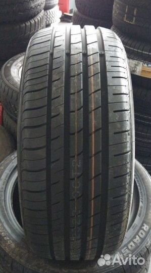 Roadstone N'Fera RU1 225/55 R19 99H