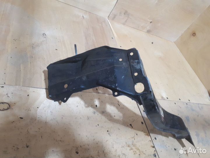 Рамка фары мерседес 210