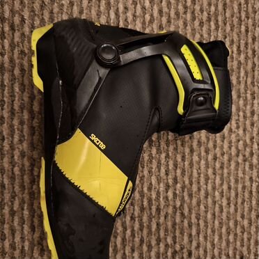 Лыжные ботинки fisher speedmax JR skate