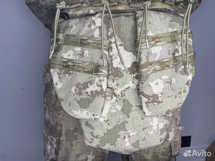 Плитник с модулями и подсумками