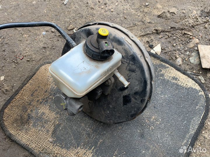 Renault logan 1 вакуумный усилитель тормозов