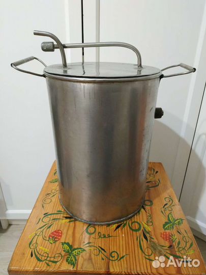 Кастрюля из нерж. 10 л