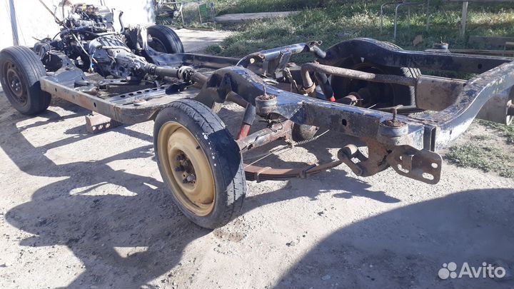 Рама toyota crown ls136